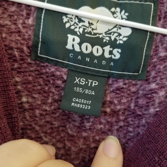 Roots Purple Sweater - Picture 3 of 5